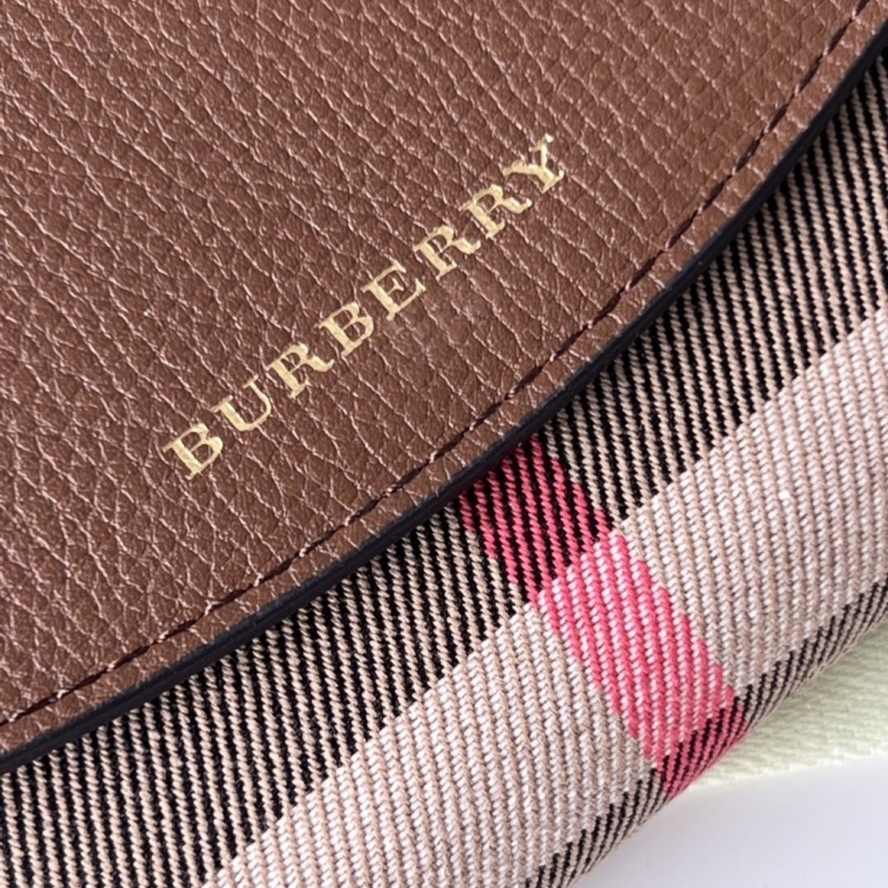 Bv*b*rry wallets